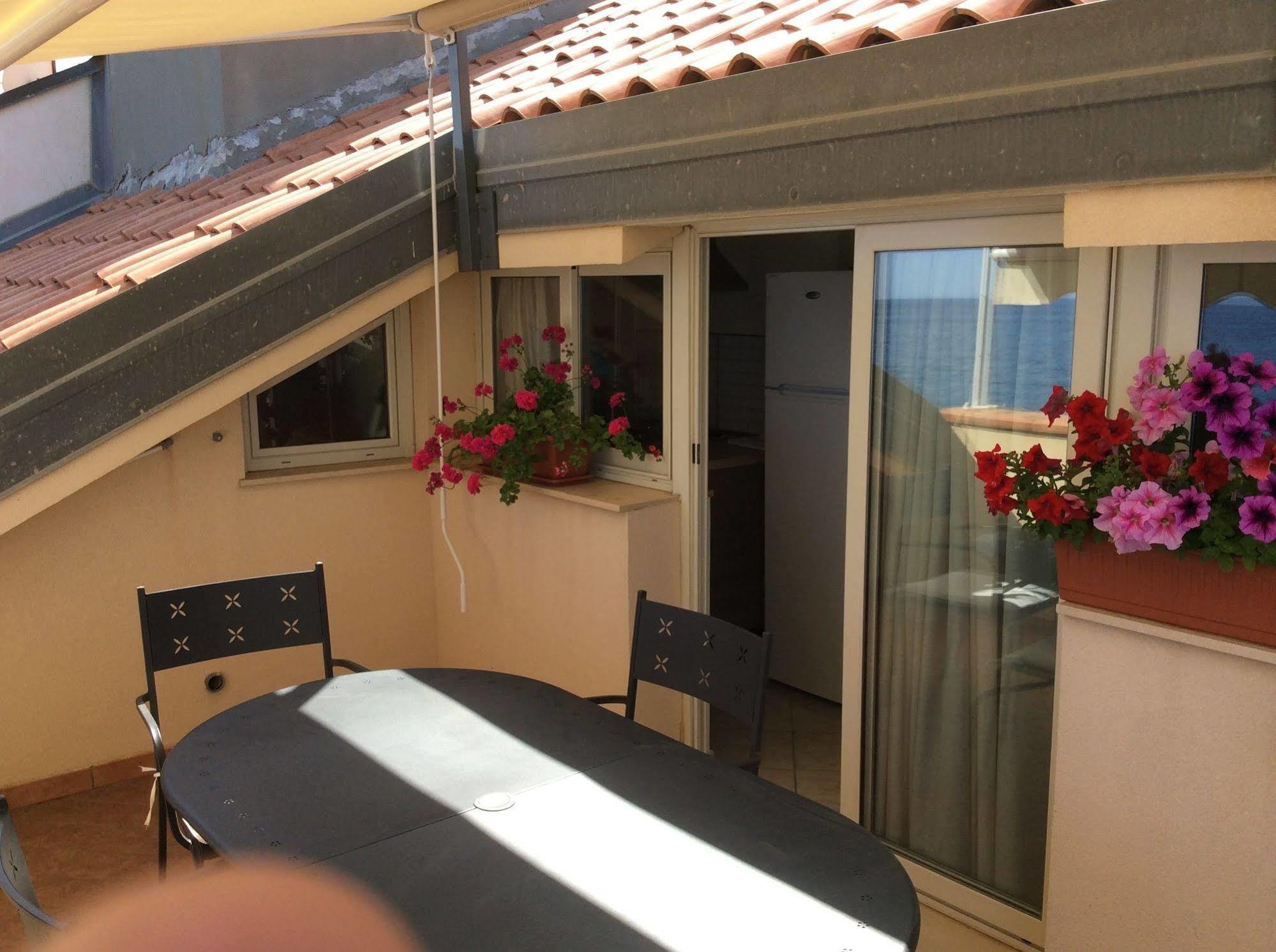 Casa Vacanze Samira Fondachello  Dış mekan fotoğraf