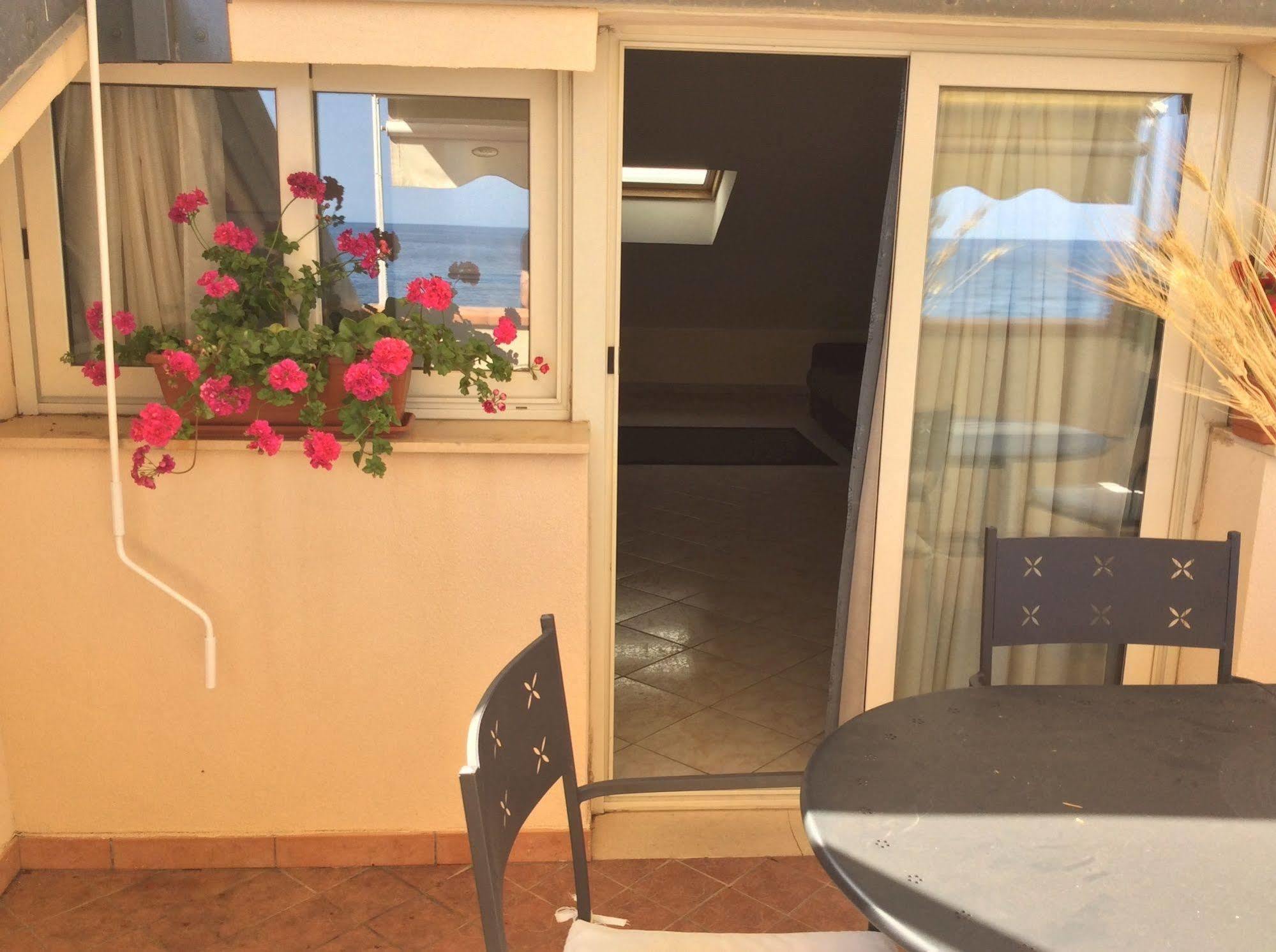 Casa Vacanze Samira Fondachello  Dış mekan fotoğraf
